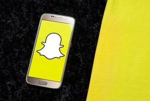 Read more about the article How to Change SnapChat UserName (iPhone and Android)