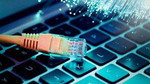 Read more about the article Why You Should Be Trying To Move To Fiber Internet